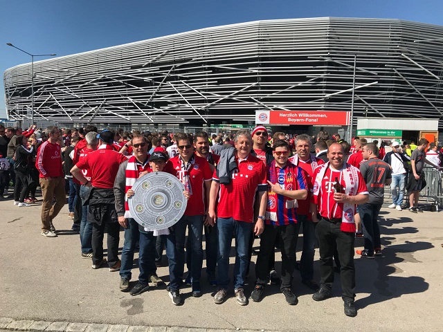 2018 Augsburg FCB Gruppenfoto